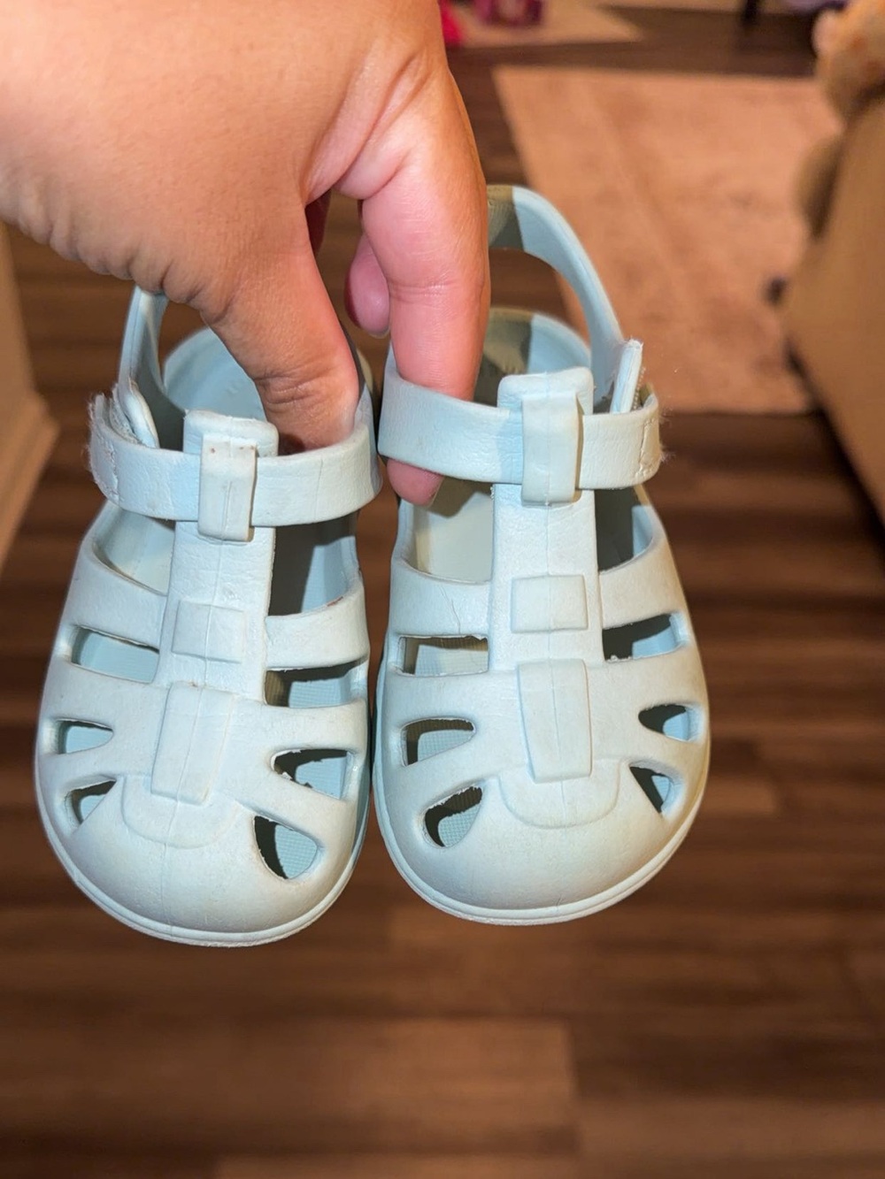 BAREFOOT FISHERMAN
SANDALS/ color mint green